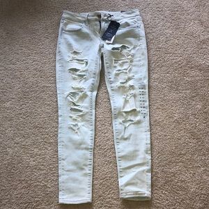 AE Distressed Lightwash jeans size 4S